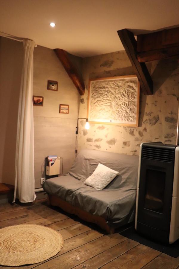 Appartement Dans Une Maison De Pays Briancon  Exterior photo